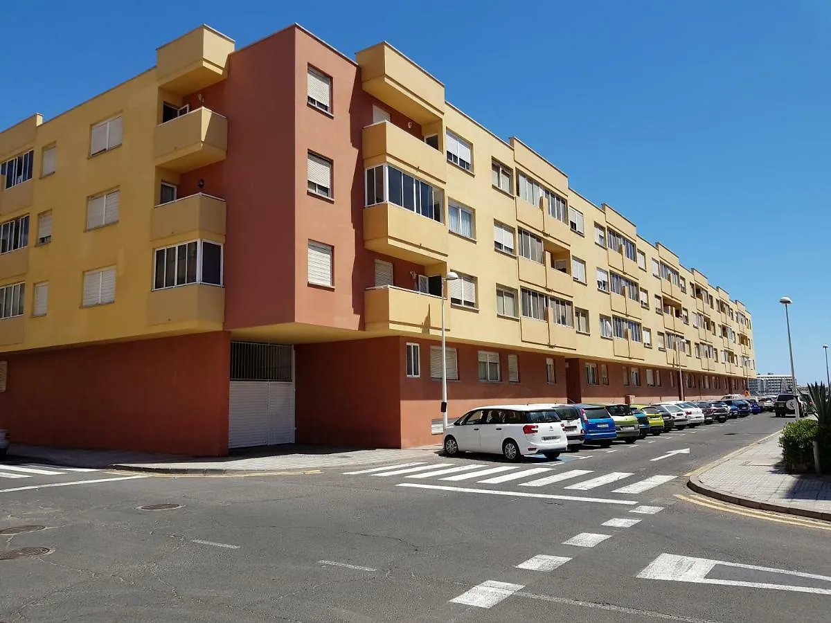 Alquilaencanarias El Medano Mirazul Plaza Roja 0*, El Medano (Tenerife)